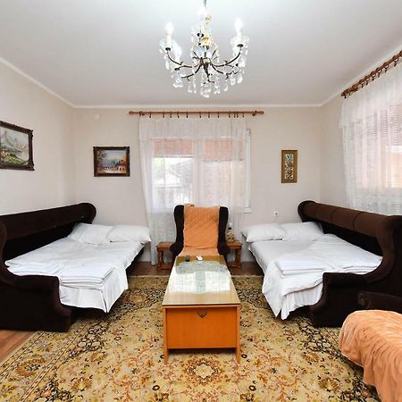 Kaza Apartment Kladovo Eksteriør billede
