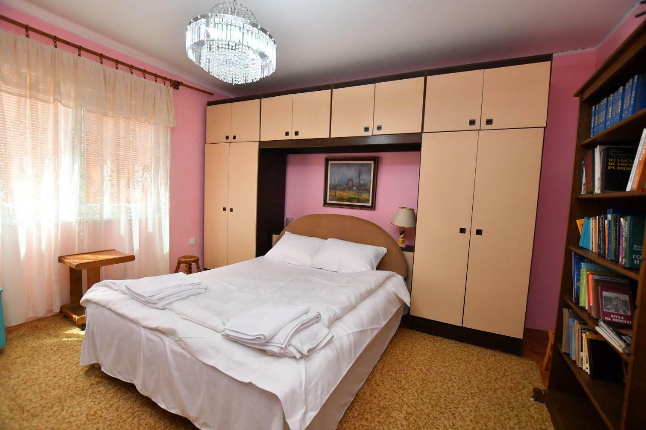 Kaza Apartment Kladovo Eksteriør billede